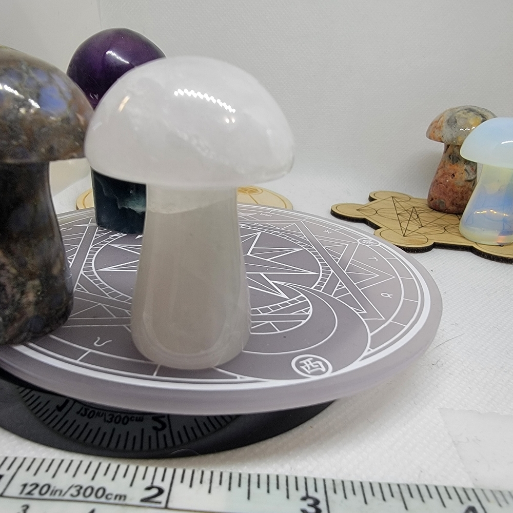ROSE QUARTZ MUSHROOM